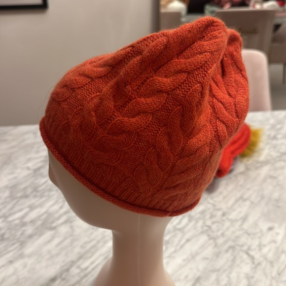 cashmere beanie - Picture 2 of 3